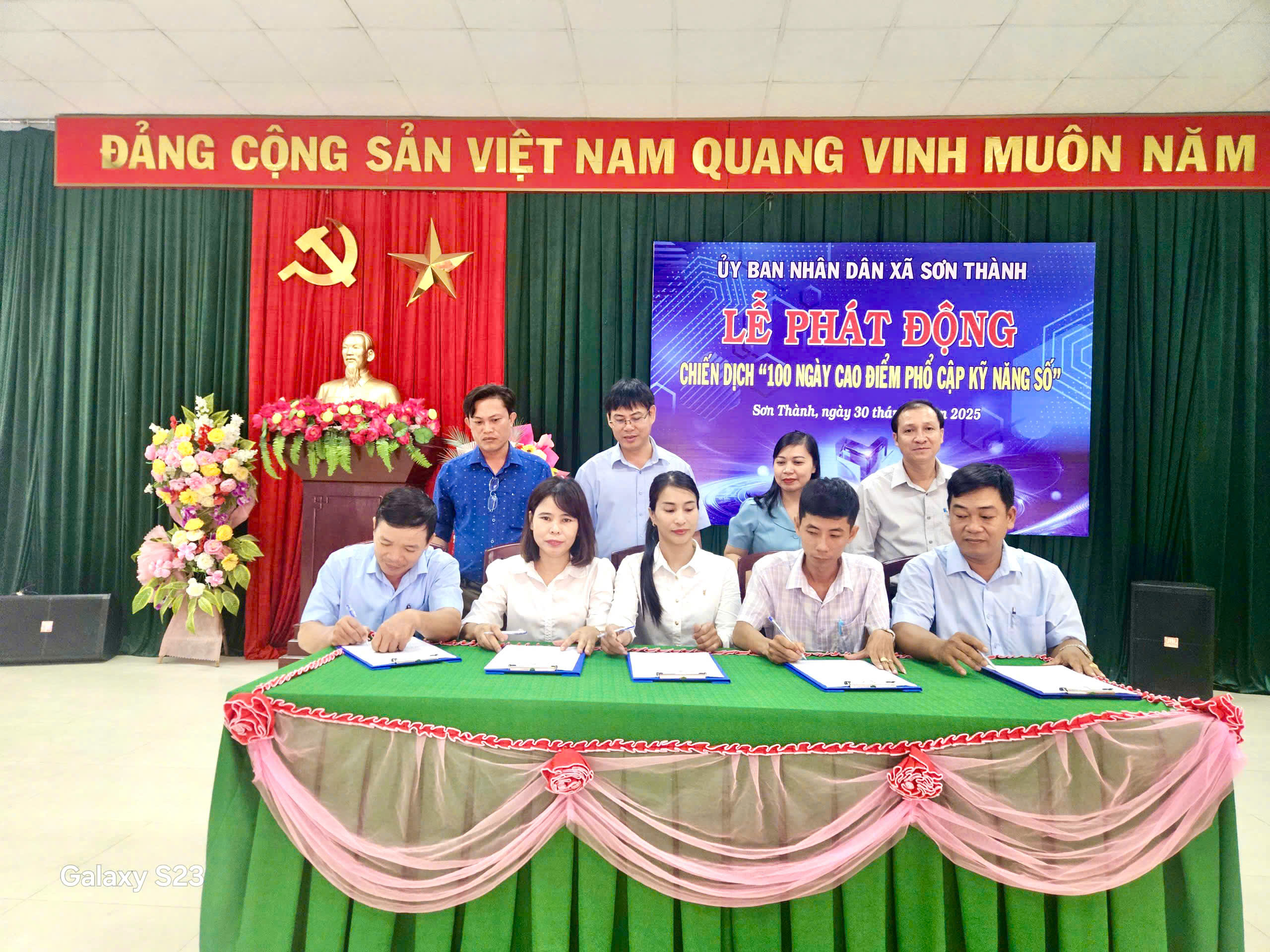 z6855798558155_ef5312fedb7d5ac1fe7f34e9f397f08b